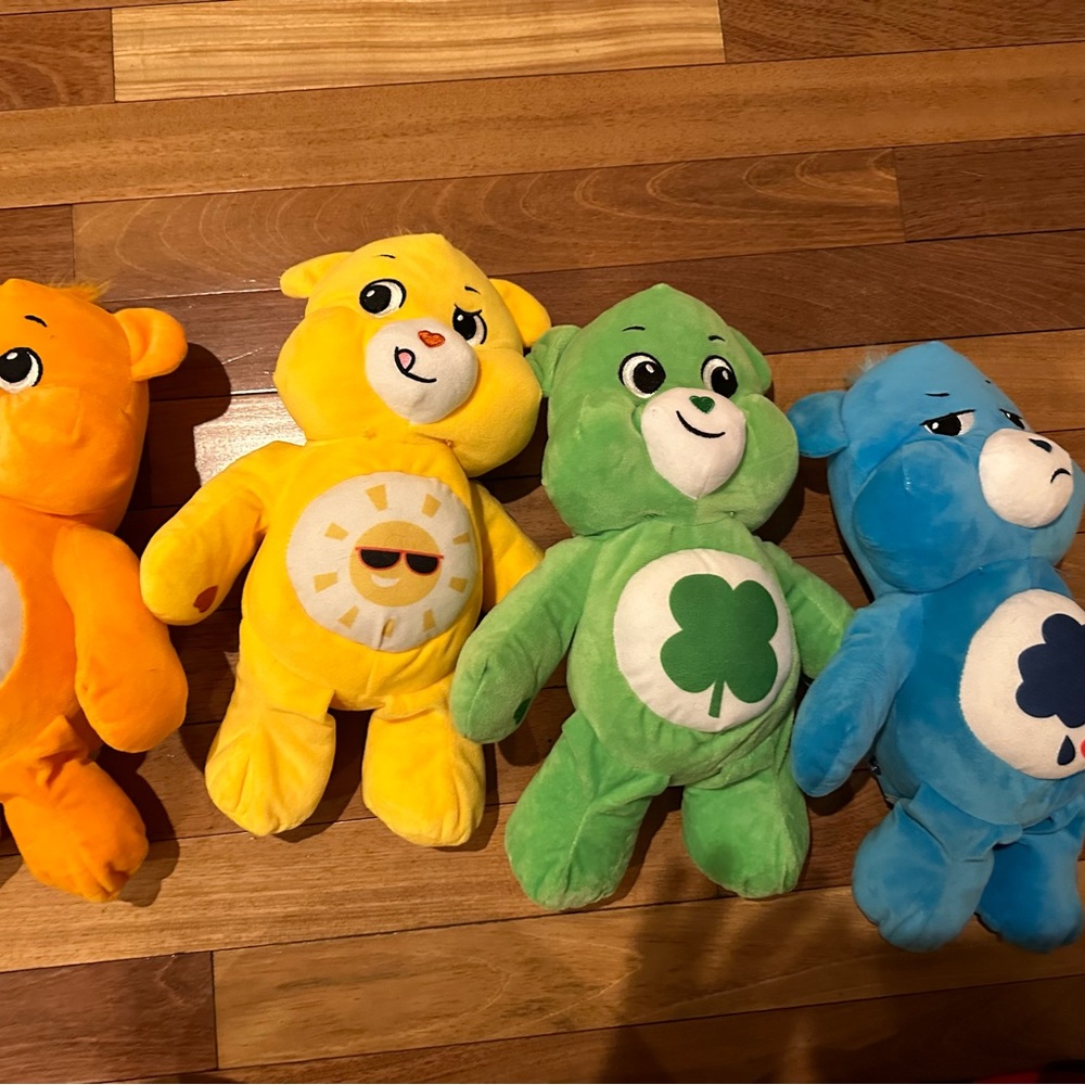 4 CareBears. Great condition. Smoke free home